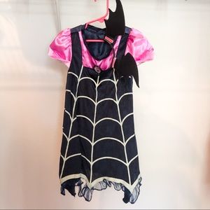 Vamparina costume size 4